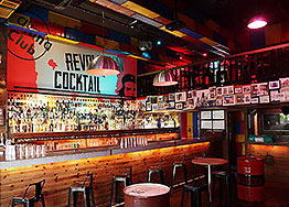 【完工品鑒】珠江新城興盛路Revolucion Cocktail酒吧裝修設(shè)計