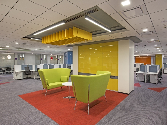 IT公司辦公室裝修設(shè)計,辦公室裝修設(shè)計,廣州裝修設(shè)計公司,創(chuàng)意辦公室裝修.jpg