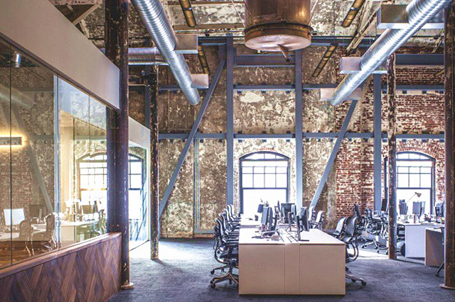廣州辦公室裝修,loft辦公設(shè)計(jì),廣州裝修設(shè)計(jì)公司,工業(yè)風(fēng)格辦公設(shè)計(jì).jpg